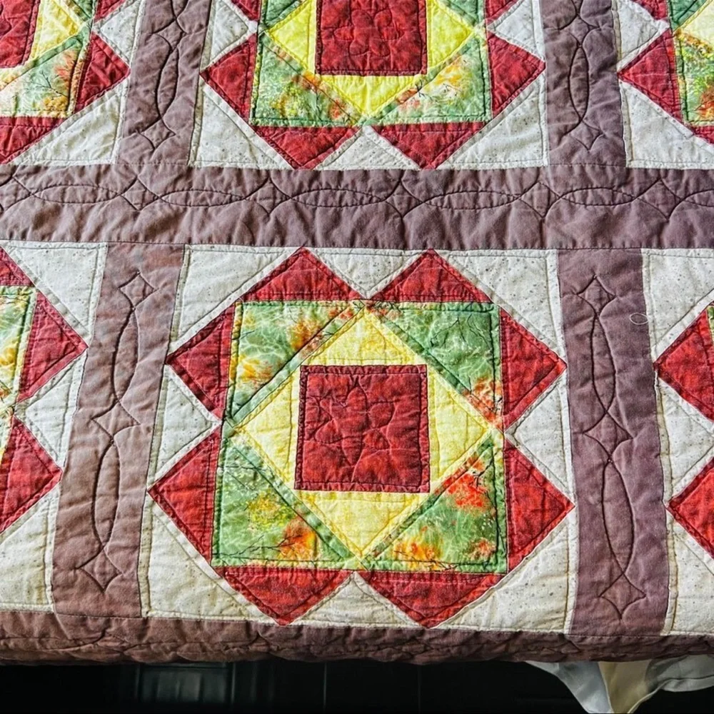 88”x88” Gorgeous Handmade Queen Size Quilt.